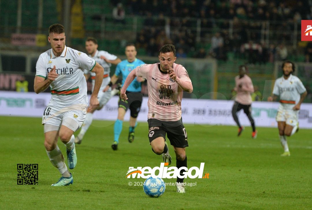 FOTO Palermo-Venezia 0-3, 30ª giornata Serie B 2023-2024 (GALLERY) - immagine 51