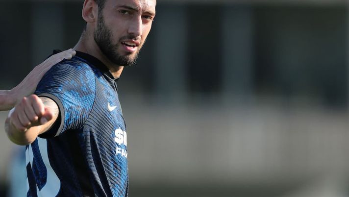 CdS – Inter, Calhanoglu già assoluto padrone. Feeling immediato con Inzaghi - immagine 1