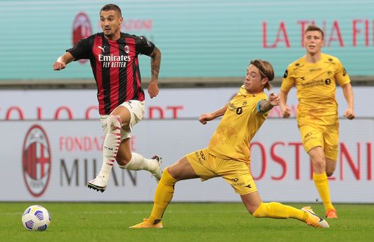 Rade Krunic, centrocampista bosniaco del Milan, in azione nei preliminari di Europa League contro il Bodo/Glimt Rade Krunic, centrocampista bosniaco del Milan, in azione nei preliminari di Europa League contro il Bodo/Glimt