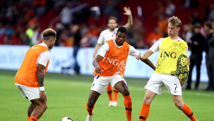 Ajax, la rivelazione di de Jong: “Futuro? Mi piace il gioco dell’Inter, non andrei al Milan” Ajax, la rivelazione di de Jong: “Futuro? Mi piace il gioco dell’Inter, non andrei al Milan”