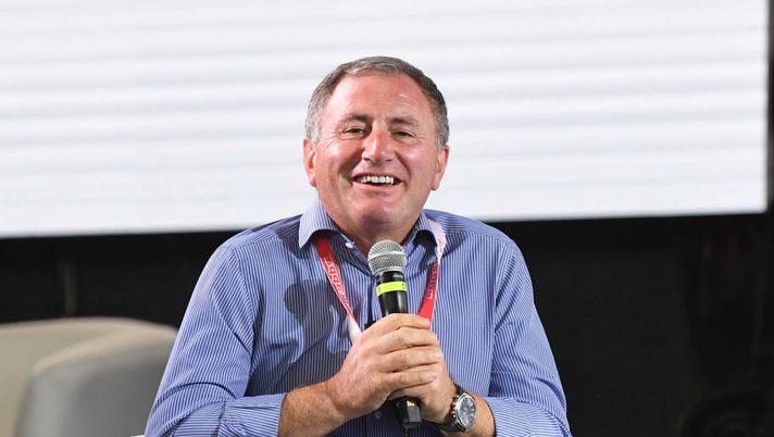 CASTEL DI SANGRO, ITALY - AUGUST 25: Angelo Caruso speaks at a press conference during SSC Napoli Training Camp on August 25, 2020 in Castel di Sangro, Italy. (Photo by SSC NAPOLI/SSC NAPOLI via Getty Images) CASTEL DI SANGRO, ITALY - AUGUST 25: Angelo Caruso speaks at a press conference during SSC Napoli Training Camp on August 25, 2020 in Castel di Sangro, Italy. (Photo by SSC NAPOLI/SSC NAPOLI via Getty Images)