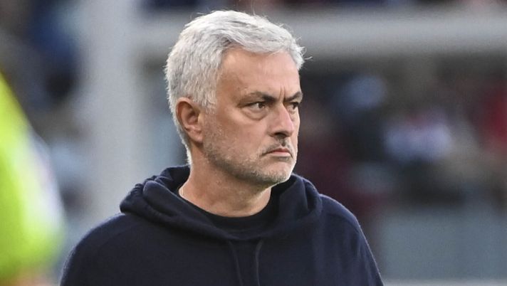 Mourinho e la strategia della tensione: sposta l’attenzione e resta leader - immagine 1