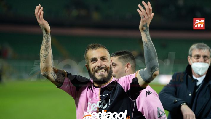Palermo-Juve Stabia, le pagelle dei quotidiani: Valente e Soleri di corsa  Palermo-Juve Stabia, le pagelle dei quotidiani: Valente e Soleri di corsa - immagine 1