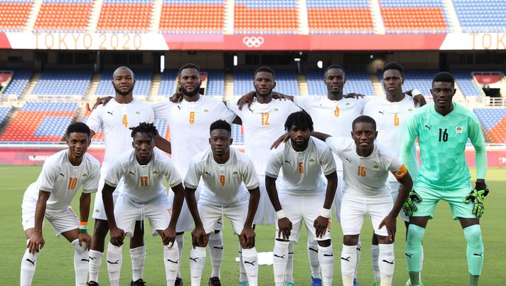 YOKOHAMA, JAPAN - JULY 25: Players of Team Ivory Coast pose for a team photograph prior to the Men's First Round Group D match between Brazil and Cote d'Ivoire on day two of the Tokyo 2020 Olympic Games at International Stadium Yokohama on July 25, 2021 in Yokohama, Kanagawa, Japan. (Photo by Francois Nel/Getty Images) YOKOHAMA, JAPAN - JULY 25: Players of Team Ivory Coast pose for a team photograph prior to the Men's First Round Group D match between Brazil and Cote d'Ivoire on day two of the Tokyo 2020 Olympic Games at International Stadium Yokohama on July 25, 2021 in Yokohama, Kanagawa, Japan. (Photo by Francois Nel/Getty Images)