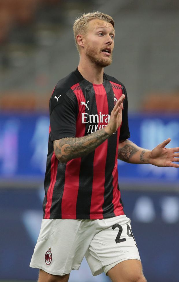 Simon Kjaer Simon Kjaer