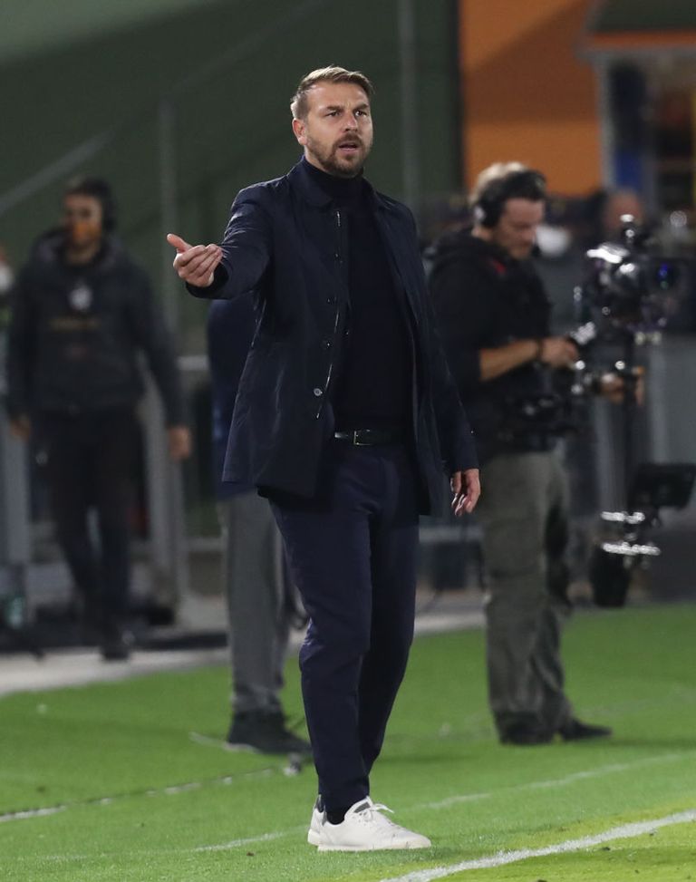 (Photo by Maurizio Lagana/Getty Images) Venezia, Zanetti: “L’arbitro è stato il peggiore in campo”- immagine 2