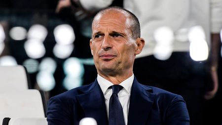 TURIN, ITALY - SEPTEMBER 29: head coach of Juventus Massimiliano Allegri looks on prior to the UEFA Champions League group H match between Juventus and Chelsea FC at Allianz Stadium on September 29, 2021 in Turin, Italy. (Photo by Daniele Badolato - Juventus FC/Juventus FC via Getty Images) TURIN, ITALY - SEPTEMBER 29: head coach of Juventus Massimiliano Allegri looks on prior to the UEFA Champions League group H match between Juventus and Chelsea FC at Allianz Stadium on September 29, 2021 in Turin, Italy. (Photo by Daniele Badolato - Juventus FC/Juventus FC via Getty Images)