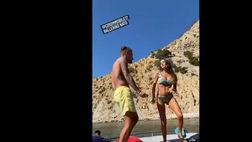 VIDEO / Immobile-Jessica, coppia infuocata! Il ballo in barca è sexy