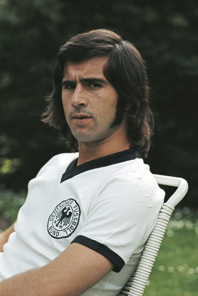 France Football istituisce il trofeo Gerd Muller. I dettagli e come si vince- immagine 2