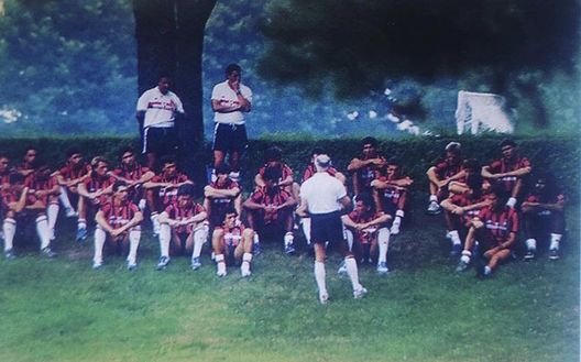 In ritiro a Milanello per la stagione 1989-90 (foto Instagram @bressanmauro5) In ritiro a Milanello per la stagione 1989-90 (foto Instagram @bressanmauro5)