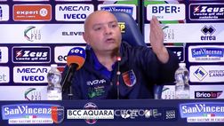 Gelbison, l’allenatore in sala stampa s’infuria: “Sa quanto costa il Crotone?”
