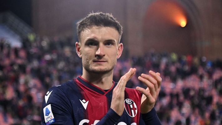 BOLOGNA, ITALY - JANUARY 27: Steven Posch of Bologna FC during the Serie A match between Bologna FC and Spezia Calcio at Stadio Renato Dall'Ara on January 27, 2023 in Bologna, Italy. (Photo by Alessandro Sabattini/Getty Images) Posch: “Mi prenderei al fanta, quanti messaggi: è bello farvi vincere! I gol e Arnautovic…” - immagine 1