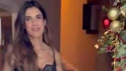 Elisabetta Canalis apre alla porta in lingerie. Pio e Amedeo scatenati