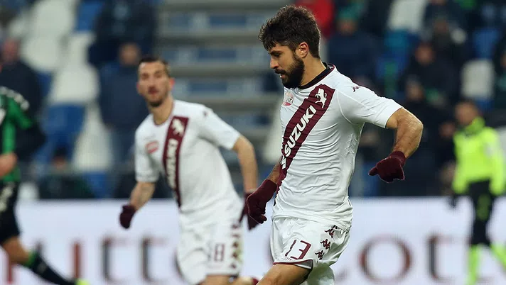 REGGIO NELL'EMILIA, ITALY - JANUARY 08:  Luca Rossettini of Torino during the Serie A match between US Sassuolo and FC Torino at Mapei Stadium - Citta' del Tricolore on January 8, 2017 in Reggio nell'Emilia, Italy.  (Photo by Maurizio Lagana/Getty Images)