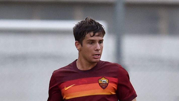 ASCOLI PICENO, ITALY - SEPTEMBER 18: Andrea Astrologo of AS Roma U19 looks on during the match between Ascoli Calcio U19 and AS Roma U19 Primavera 1 at Picchio Village on September 18, 2020 in Ascoli Piceno, Italy. (Photo by Giuseppe Bellini/Getty Images) ASCOLI PICENO, ITALY - SEPTEMBER 18: Andrea Astrologo of AS Roma U19 looks on during the match between Ascoli Calcio U19 and AS Roma U19 Primavera 1 at Picchio Village on September 18, 2020 in Ascoli Piceno, Italy. (Photo by Giuseppe Bellini/Getty Images)