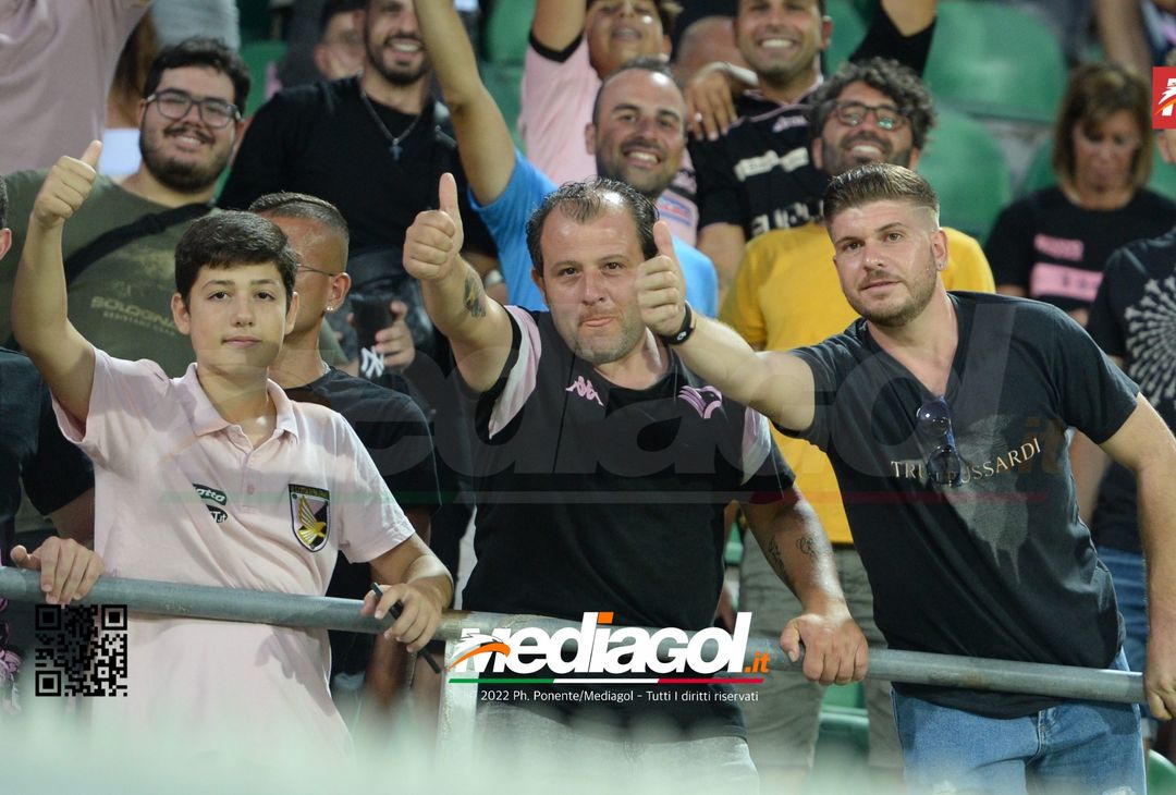 FOTOTIFO, Palermo-Perugia 2-0: i tifosi allo stadio Renzo Barbera (Gallery) - immagine 13