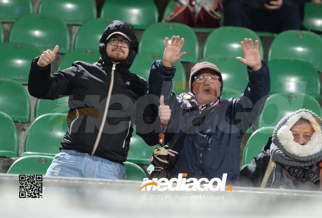 FOTOTIFO Palermo-Ternana 0-0, gli scatti ai tifosi al “Renzo Barbera” (Gallery) - immagine 19