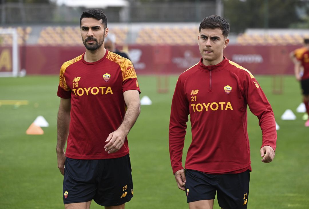 Roma, allenamento in vista del Bayer: ci sono Dybala e Wijnaldum – FOTO GALLERY - immagine 40