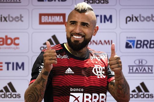 UFFICIALE – Ex Inter, Vidal torna in Cile al Colo Colo: “Il ritorno del re”- immagine 3