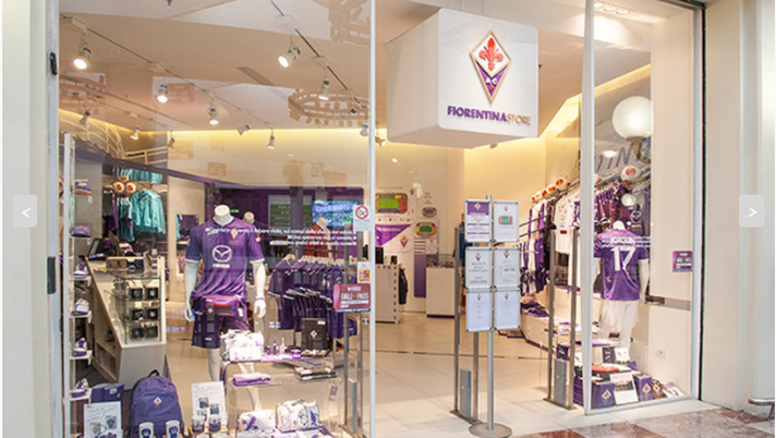 Domani tre giocatori viola al Fiorentina Store “I Gigli” per gli autografi 