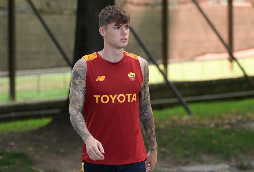 Roma, rifinitura prima del Monza: Belotti c’è. Squadra in ritiro – FOTO GALLERY - immagine 25