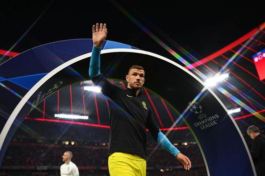 Inter, dopo Skriniar arriva altra svolta. Rinnova Dzeko? Le cifre e i dettagli- immagine 2