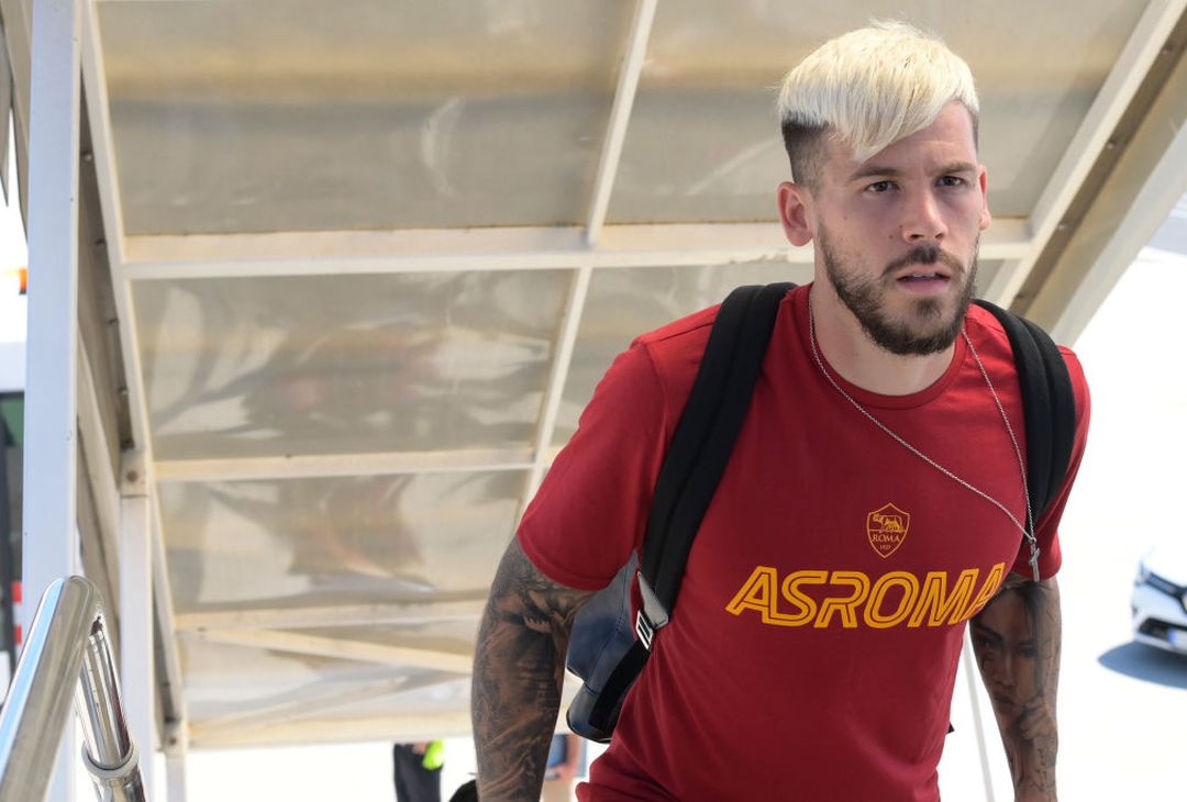 La Roma in partenza per il Portogallo – FOTO GALLERY - immagine 8