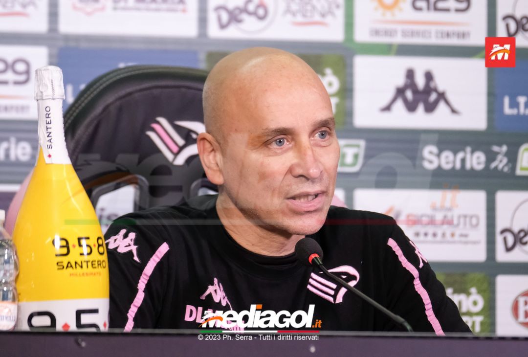 FOTO PALERMO, verso il Genoa: Eugenio Corini in conferenza stampa (GALLERY) - immagine 28