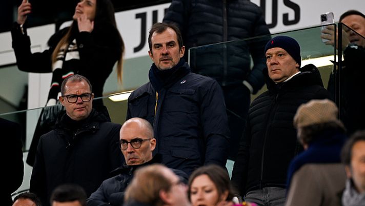 TURIN, ITALY - JANUARY 22: Gianluca Pessotto, Juventus' CEO Maurizio Scanavino and Juventus Chief Football Officer Francesco Calvo attend the Serie A match between Juventus and Atalanta BC at Allianz Stadium on January 22, 2023 in Turin, Italy. (Photo by Daniele Badolato - Juventus FC/Juventus FC via Getty Images) CAPU…T DERBY – SOS Juve (E’ tempo di chiudere tutto) - immagine 1
