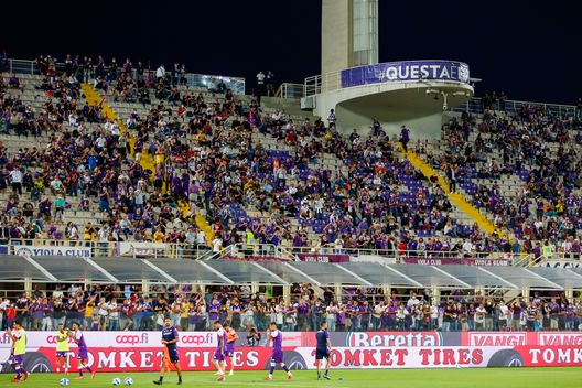 GERMOGLI PH: 28 AGOSTO 2021 FIRENZE STADIO ARTEMIO FRANCHI SERIE A FIORENTINA VS TORINO NELLA FOTO TIFOSI Koulibaly, ACF collabora con la Procura Figc: individuato un colpevole- immagine 2