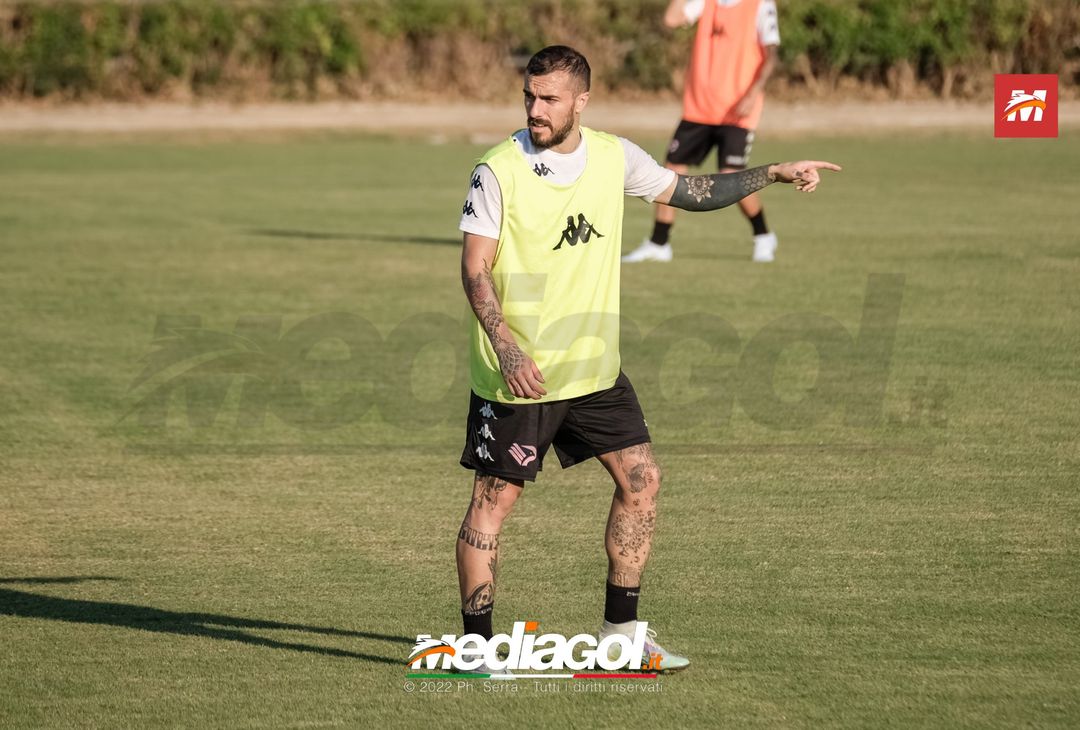 FOTO RITIRO PALERMO, la squadra di mister Baldini si allena a Boccadifalco (Gallery) - immagine 78