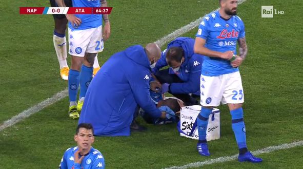 Napoli-Atalanta, momento di apprensione per Demme: le sue condizioni 