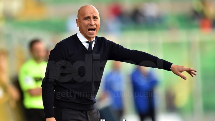 VIDEO Serie B, Novara-Salernitana 2-3: Sprocati-bis, Corini al tappeto. Gli highlights del match VIDEO Serie B, Novara-Salernitana 2-3: Sprocati-bis, Corini al tappeto. Gli highlights del match