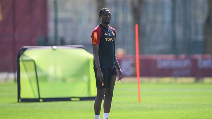 Il derby romano o quello europeo: doppia opzione per il ritorno di Abraham - immagine 1