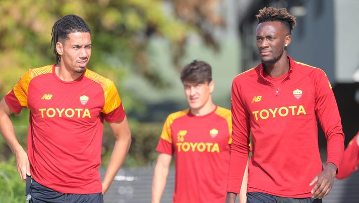 Getty Images Smalling, il rinnovo adesso è più vicino. Abraham si candida per la Cremonese - immagine 1