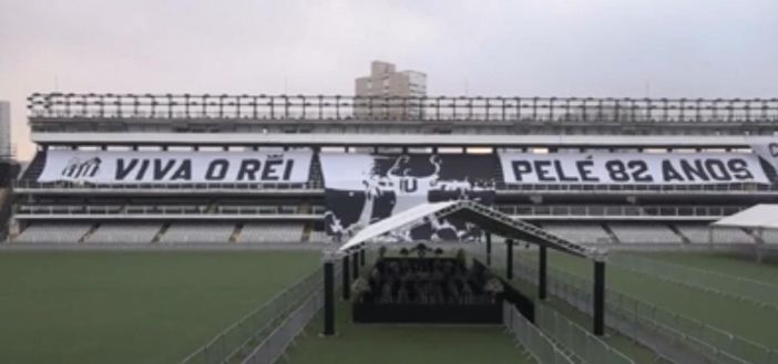 Infantino: “Ogni Paese nel mondo dovrebbe avere uno stadio intitolato a Pelé”- immagine 2