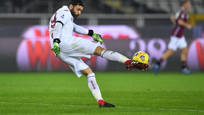 TURIN, ITALY - DECEMBER 12: Salvatore Sirigu of Torino F.C. clears the ball during the Serie A match between Torino FC and Udinese Calcio at Stadio Olimpico di Torino on December 12, 2020 in Turin, Italy. Sporting stadiums around Italy remain under strict restrictions due to the Coronavirus Pandemic as Government social distancing laws prohibit fans inside venues resulting in games being played behind closed doors. (Photo by Valerio Pennicino/Getty Images) TURIN, ITALY - DECEMBER 12: Salvatore Sirigu of Torino F.C. clears the ball during the Serie A match between Torino FC and Udinese Calcio at Stadio Olimpico di Torino on December 12, 2020 in Turin, Italy. Sporting stadiums around Italy remain under strict restrictions due to the Coronavirus Pandemic as Government social distancing laws prohibit fans inside venues resulting in games being played behind closed doors. (Photo by Valerio Pennicino/Getty Images)