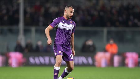 FLORENCE, ITALY - FEBRUARY 05: Arthur Mendonça Cabral of ACF Fiorentina in action during the Serie A match between ACF Fiorentina and SS Lazio at Stadio Artemio Franchi on February 5, 2022 in Florence, Italy. (Photo by Gabriele Maltinti/Getty Images) FLORENCE, ITALY - FEBRUARY 05: Arthur Mendonça Cabral of ACF Fiorentina in action during the Serie A match between ACF Fiorentina and SS Lazio at Stadio Artemio Franchi on February 5, 2022 in Florence, Italy. (Photo by Gabriele Maltinti/Getty Images)