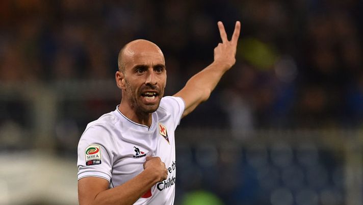 during the Serie A match between UC Sampdoria and ACF Fiorentina at Stadio Luigi Ferraris on November 8, 2015 in Genoa, Italy. Fiorentina, La Gazzetta annuncia: “Borja Valero torna in gruppo”. E col Pescara… - immagine 1