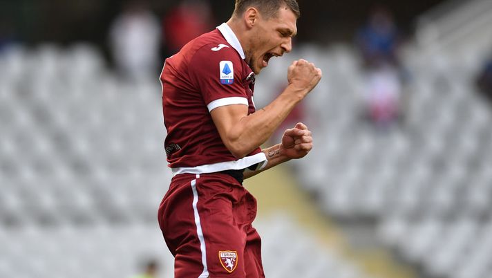 TURIN, ITALY - JUNE 30:  Andrea Belotti of Torino FC celebrates after scored his goal from the penalty spot during the Serie A match between Torino FC and  SS Lazio at Stadio Olimpico di Torino on June 30, 2020 in Turin, Italy.  (Photo by Valerio Pennicino/Getty Images)