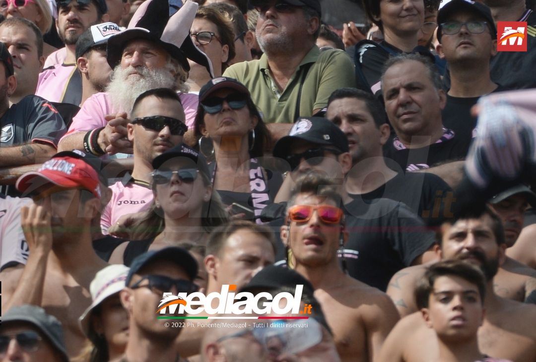 FOTOTIFO, Reggina-Palermo 3-0: i tifosi allo stadio “Oreste Granillo” (Gallery) - immagine 49