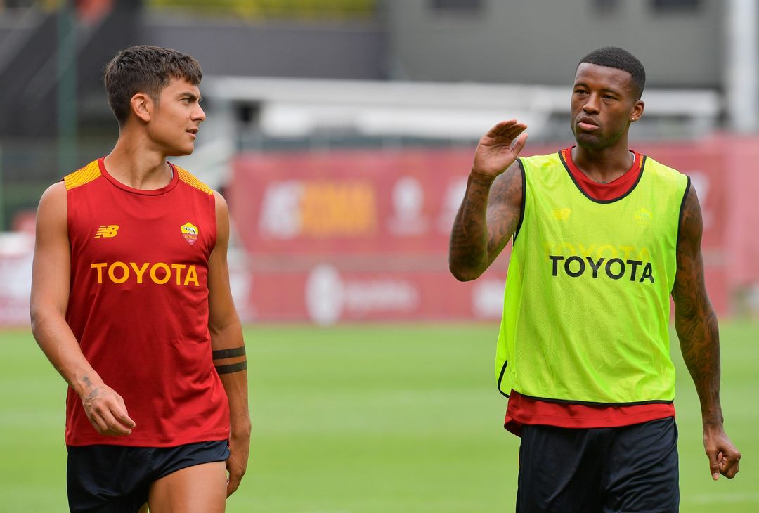 La Roma lavora sotto il sole di Trigoria – FOTO GALLERY - immagine 19