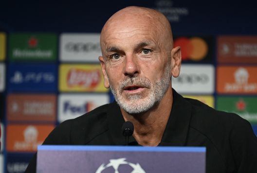 Stefano Pioli (allenatore AC Milan), qui durante la conferenza stampa della vigilia di Milan-Dinamo Zagabria di Champions League | News (Getty Images) Stefano Pioli AC Milan conferenza stampa Milan-Dinamo Zagabria Champions League 2022-2023