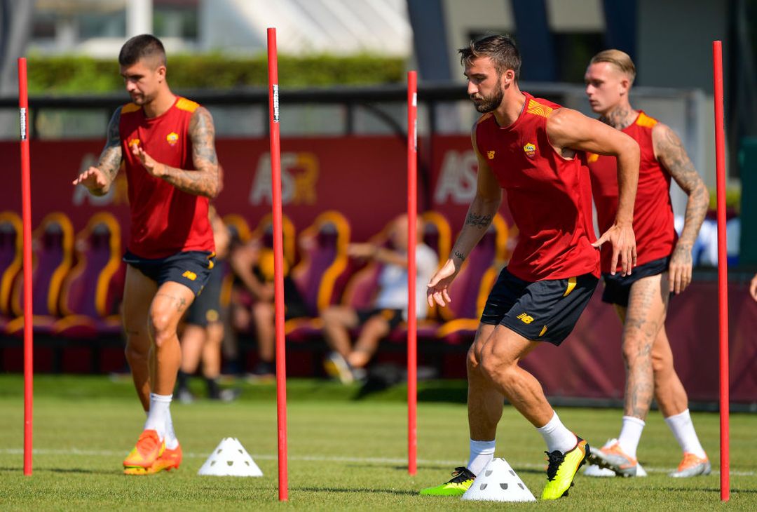 Trigoria, allenamento mattutino della Roma – FOTO GALLERY - immagine 9