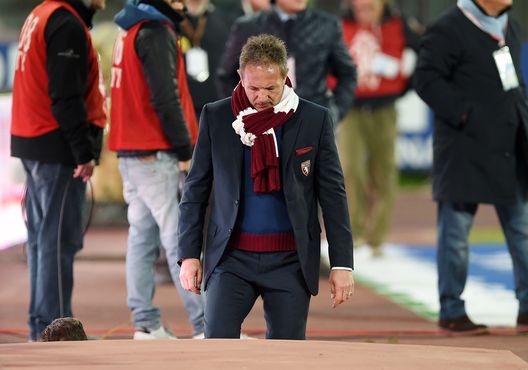 NAPLES, ITALY - DECEMBER 18: Torinos coach Sinisa Mihajlovic stands disappointed after the Serie A match between SSC Napoli and FC Torino at Stadio San Paolo on December 18, 2016 in Naples, Italy. (Photo by Francesco Pecoraro/Getty Images) NAPLES, ITALY - DECEMBER 18: Torinos coach Sinisa Mihajlovic stands disappointed after the Serie A match between SSC Napoli and FC Torino at Stadio San Paolo on December 18, 2016 in Naples, Italy. (Photo by Francesco Pecoraro/Getty Images)