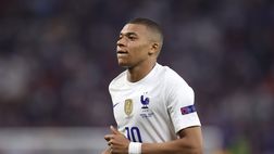 Mbappé batte Benzema e Messi nella classifica delle personalità del calcio in Francia