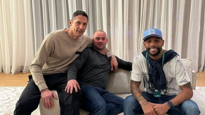 Inter, Materazzi con Sneijder e Maicon: “Facce di chi ha appena visto un +12” - immagine 1