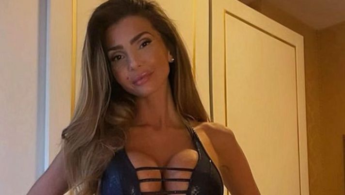 Manuela Ferrera, la foto in lingerie è da urlo: “Me”  Manuela Ferrera, la foto in lingerie è da urlo: “Me” - immagine 1