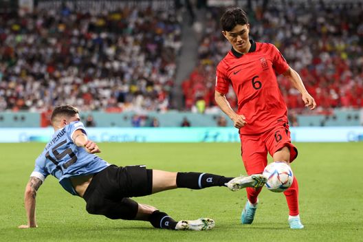 “Ma perché un si compra noi?” – In-beom Hwang (Corea del Sud)- immagine 2