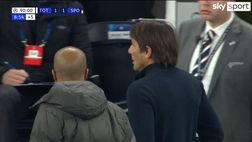 VIDEO/ Gol annullato a Kane, Conte è una furia: espulso!